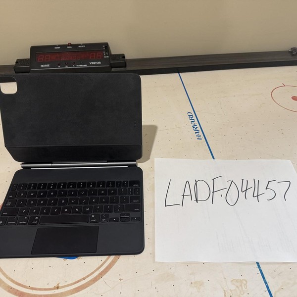 Apple Magic Keyboard for iPad Pro - Black