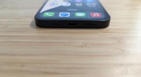 Good
													Apple iPhone 13 - Verizon, Midnight, 128 GB, A2482, photo 3 of 13