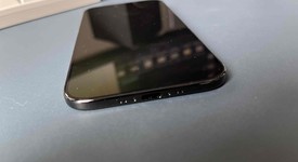 Mint
													Apple iPhone Air - Unlocked, Space Black, 256 GB, A3260, photo 4 of 8