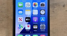 Fair
													Apple iPhone SE 3rd Gen 2022 - T-Mobile, Midnight, 64 GB, A2595, photo 1 of 11