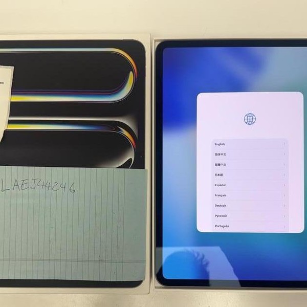 Apple iPad Pro 13 inch (M4) 2024 - Wi-Fi, 256 GB, Black, 8 GB, A2925, Standard Glass