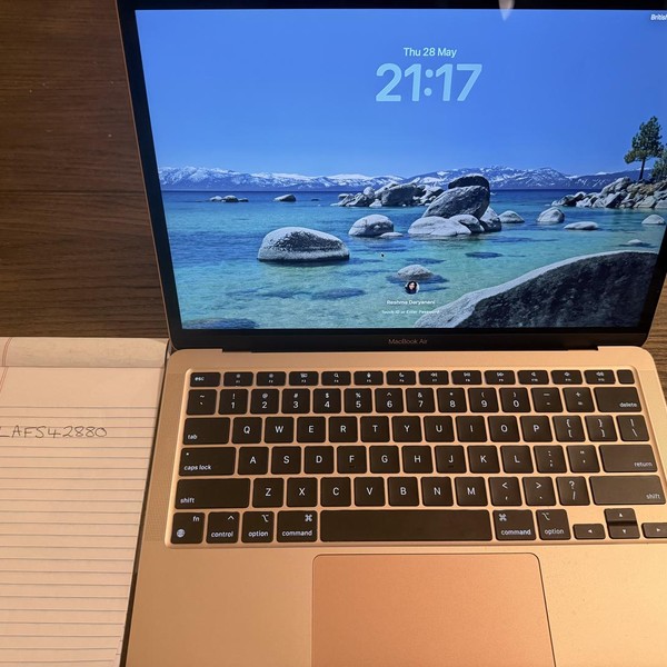 MacBook Air 2020 - 13 inch - 512 GB, Gold, 8 GB, Apple M1