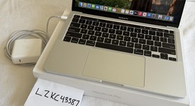 Good
													MacBook Pro 2020 - 13" - I5, Silver, 512 GB, 8 GB, photo 1 of 7