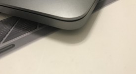Mint
													MacBook Pro 2018 (With Touch Bar) - 13" - I5, Gray, 512 GB, 8 GB, photo 5 of 10