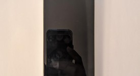 Mint
													Apple iPhone 16e - Unlocked, White, 128 GB, A3212, photo 2 of 9