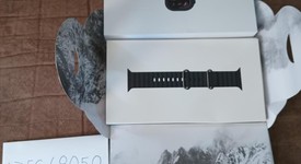 Mint
													Apple Watch Ultra 2 49mm - Unlocked Non-US, Black, A2987, photo 2 of 7