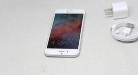 Good
													Apple iPhone 6S - Unlocked, Silver, 64 GB, A1688, photo 3 of 9