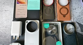 Mint
													Vivo X200 Ultra - Unlocked Non-US, Silver, 1 TB, 16 GB, photo 1 of 12