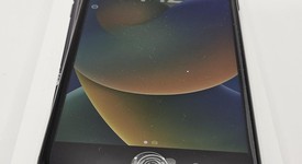 Mint
													Apple iPhone SE 3rd Gen 2022 - Unlocked, Midnight, 64 GB, A2595, photo 4 of 13