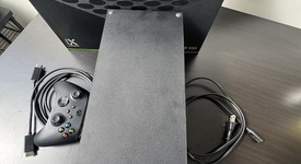 Good
													Xbox Series X (2020) - Black, 1 TB, standard, photo 3 of 4