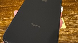 Good
													Apple iPhone Xr - Unlocked, Black, 64 GB, A1984, photo 2 of 8