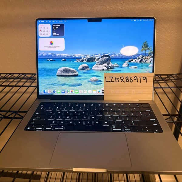 MacBook Pro 2021 - 14 inch - 1 TB, Silver, 32 GB, Apple M1 Max