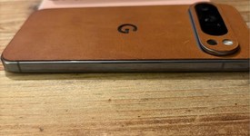 Mint
													Google Pixel 10 Pro XL - Unlocked, Moonstone, 1 TB, GUL82, photo 3 of 13