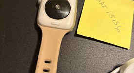 Good
													Apple Watch SE 2nd Gen 40mm - Starlight, A2722 - GPS, Aluminum, photo 4 of 8