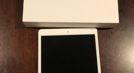 Mint
													Apple iPad 7th Gen - Wi-Fi, Gold, 128 GB, A2197, photo 2 of 14