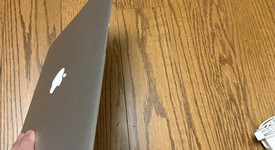 Good
													MacBook Air 2017 - 13" - I5, Silver, 128 GB, 4 GB, photo 3 of 10