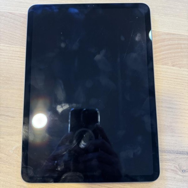 Apple iPad Pro 11 inch 2nd Gen 2020 - Wi-Fi, 128 GB, Gray, A2228