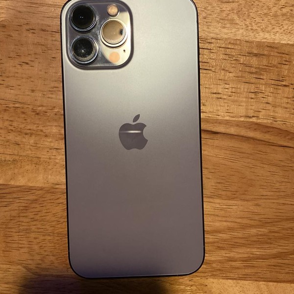 Apple iPhone 13 Pro Max - Unlocked, 1 TB, Sierra Blue, A2484