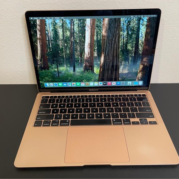 MacBook Air 2020 - 13 inch - 256 GB, Gold, 8 GB, Intel Core i3