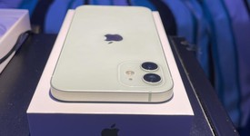 Mint
													Apple iPhone 12 - Unlocked, Green, 128 GB, A2172, photo 5 of 13