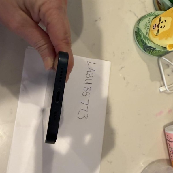 Apple iPhone 13 - Verizon, 128 GB, Midnight, A2482