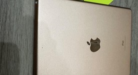 Good
													Apple iPad 6th Gen - Wi-Fi, Gold, 32 GB, A1893, photo 4 of 7