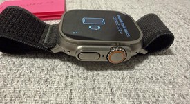 Good
													Apple Watch Ultra 49mm - Unlocked, Titanium, A2622, photo 3 of 5