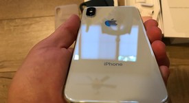 Mint
													Apple iPhone Xs - Unlocked, Silver, 256 GB, A1920, photo 2 of 10
