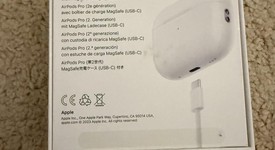 Used
													Apple AirPods Pro 2 - USB-C, photo 2 of 7