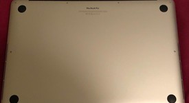 Mint
													MacBook Pro 2015 (Retina) - 15" - Silver, 1 TB, 16 GB, photo 3 of 20