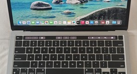 Fair
													MacBook Pro 2020 - 13" - Apple M1, Gray, 512 GB, 8 GB, photo 2 of 10