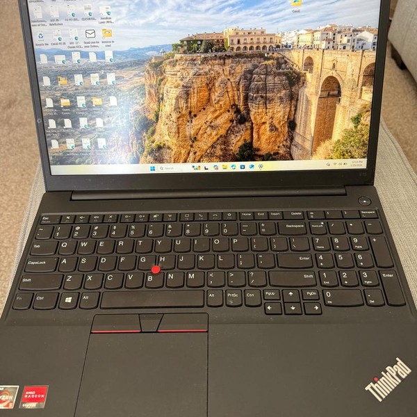 Lenovo ThinkPad E15 - I7, Black, 512 GB, 8 GB