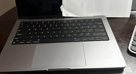 Good
													MacBook Pro 2021 - 14" - Apple M1 Pro 10-core, Silver, 1 TB, 16 GB, photo 6 of 6
