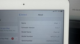 Good
													Apple iPad Air - Unlocked, Silver, 32 GB, photo 3 of 5