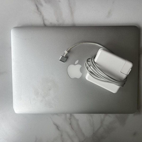 MacBook Pro 2014 (Retina) - 13 inch - 128 GB, Silver, 8 GB