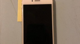 Good
													Apple iPhone 7 - Unlocked, Rose Gold, 128 GB, A1778, GSM, photo 4 of 6