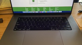 Good
													MacBook Pro 2021 - 16" - Apple M1 Pro 10-core, Silver, 512 GB, 16 GB, photo 3 of 4