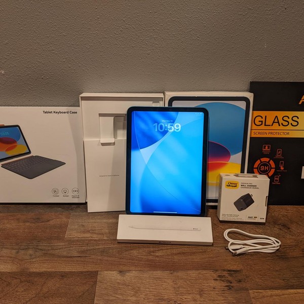 Apple iPad 11th Gen - Wi-Fi, 128 GB, Blue, A3354