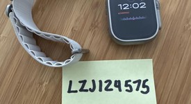 Good
													Apple Watch Ultra 49mm - Unlocked, Titanium, A2622, photo 2 of 12