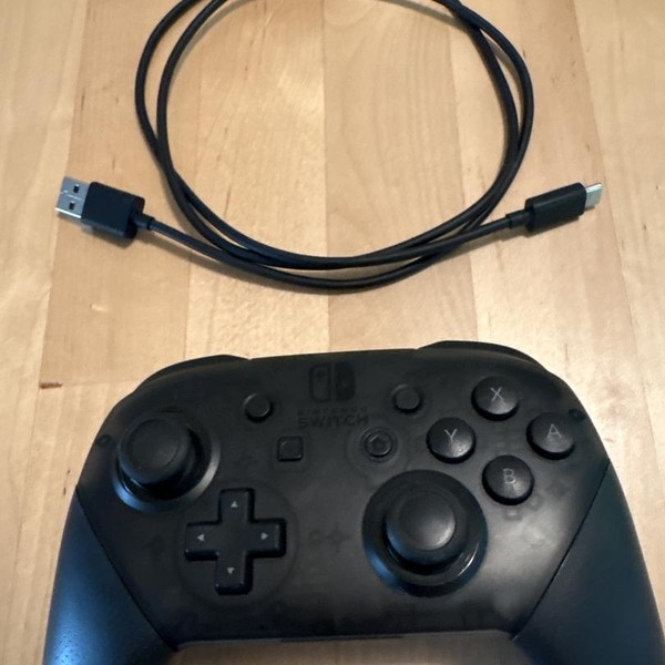Nintendo Switch Pro Controller - Black