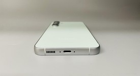 Good
													Samsung Galaxy S23 FE - Unlocked Non-US, Mint, 256 GB, 8 GB, SM-S711B/DS, photo 4 of 9