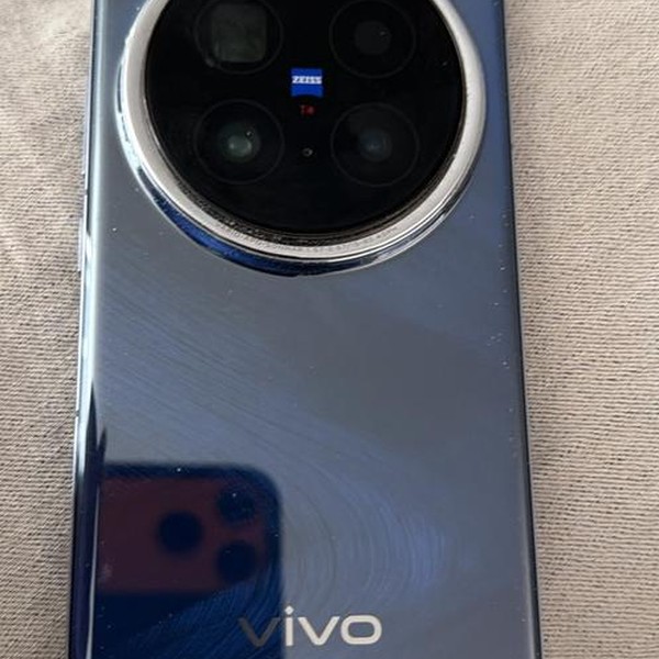 Vivo X200 Pro - Unlocked Non-US, 1 TB, Blue, 16 GB
