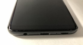 Good
													Samsung Galaxy S9 - Unlocked Non-US, Black, 128 GB, SM-G960F/DS, Duos, photo 4 of 7