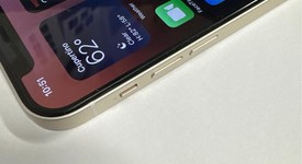Good
													Apple iPhone 12 - Unlocked, White, 64 GB, A2172, photo 5 of 10