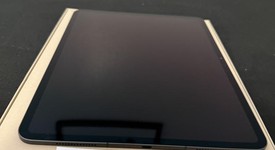 Mint
													Apple iPad Pro 13" (M4) 2024 - Unlocked, Black, 256 GB, 8 GB, A2926, Standard Glass, photo 1 of 9