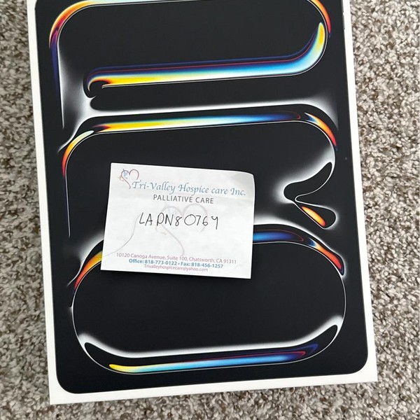 Apple iPad Pro 13 inch (M5) 2025 - Wi-Fi, 256 GB, Space Black, Apple M5 9-Core, A3360, Standard Glass