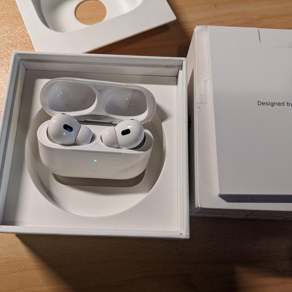 Apple AirPods Pro 2 - USB-C