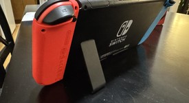 Good
													Nintendo Switch - Red & Blue, 32 GB, photo 4 of 7