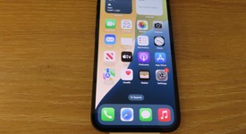 Good
													Apple iPhone 13 - T-Mobile, Midnight, 128 GB, A2482, photo 1 of 4