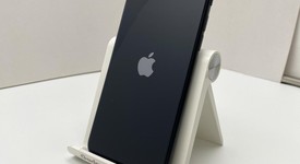 Good
													Apple iPhone SE 3rd Gen 2022 - Unlocked, Midnight, 64 GB, A2595, photo 3 of 7